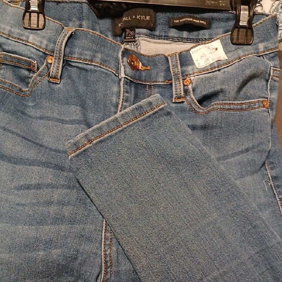 Kendall & Kylie High Rise Blue Jeans - Picture 5 of 5